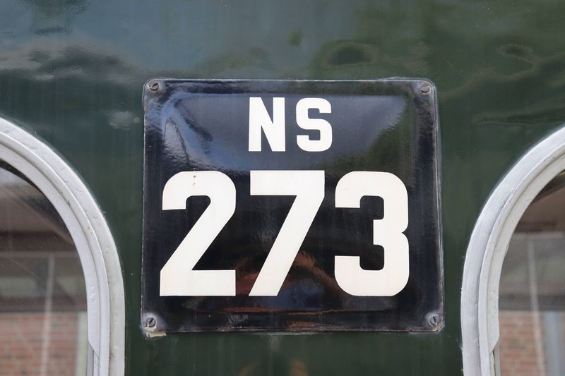 NS 273 - Mat '46 - Muizeneus