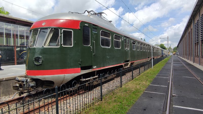 NS 273 - Mat '46 - Muizeneus